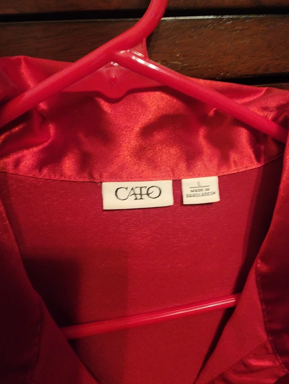 Cato Red Satin Ruched Button-Up Blouse - Picture 3 of 5